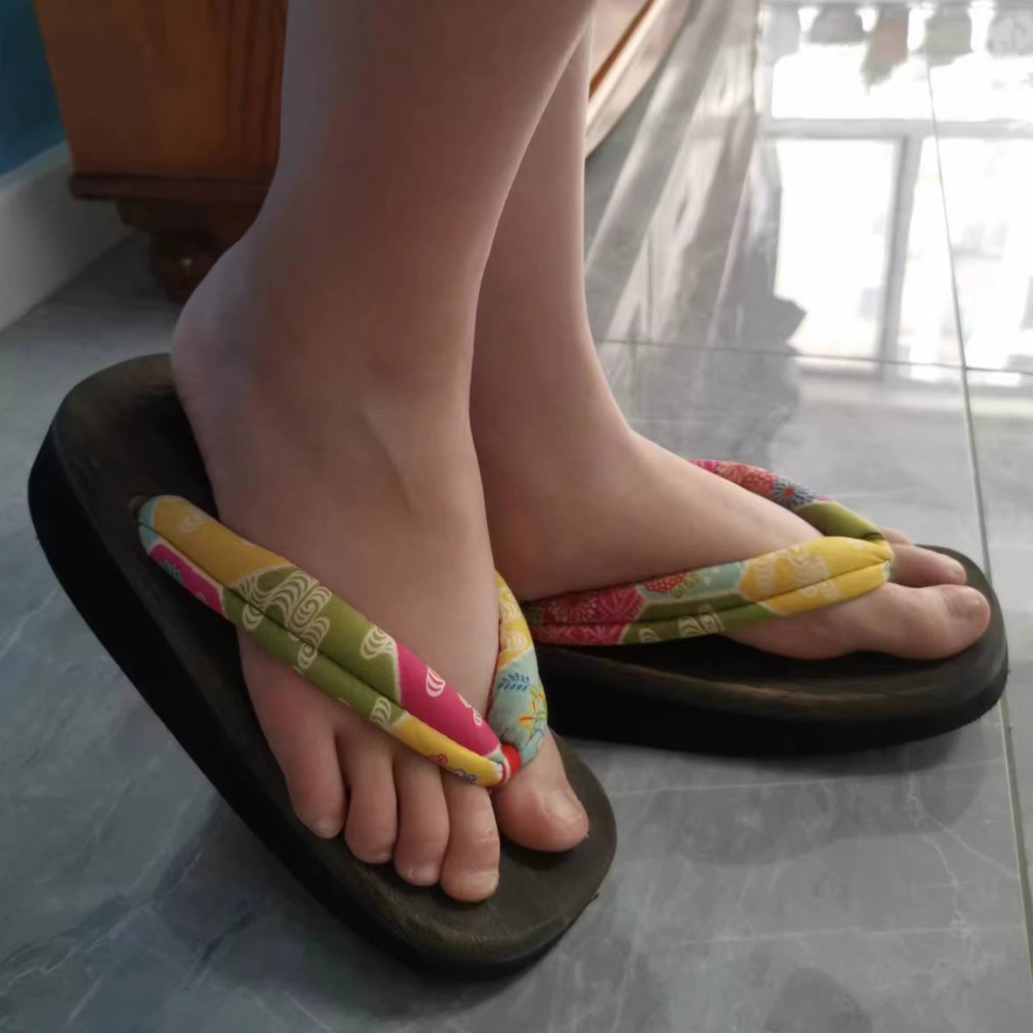 Kadın Cosplay Ayakkabıları Ort - Geta Wooden Sandal incelemesi ve fiyatı